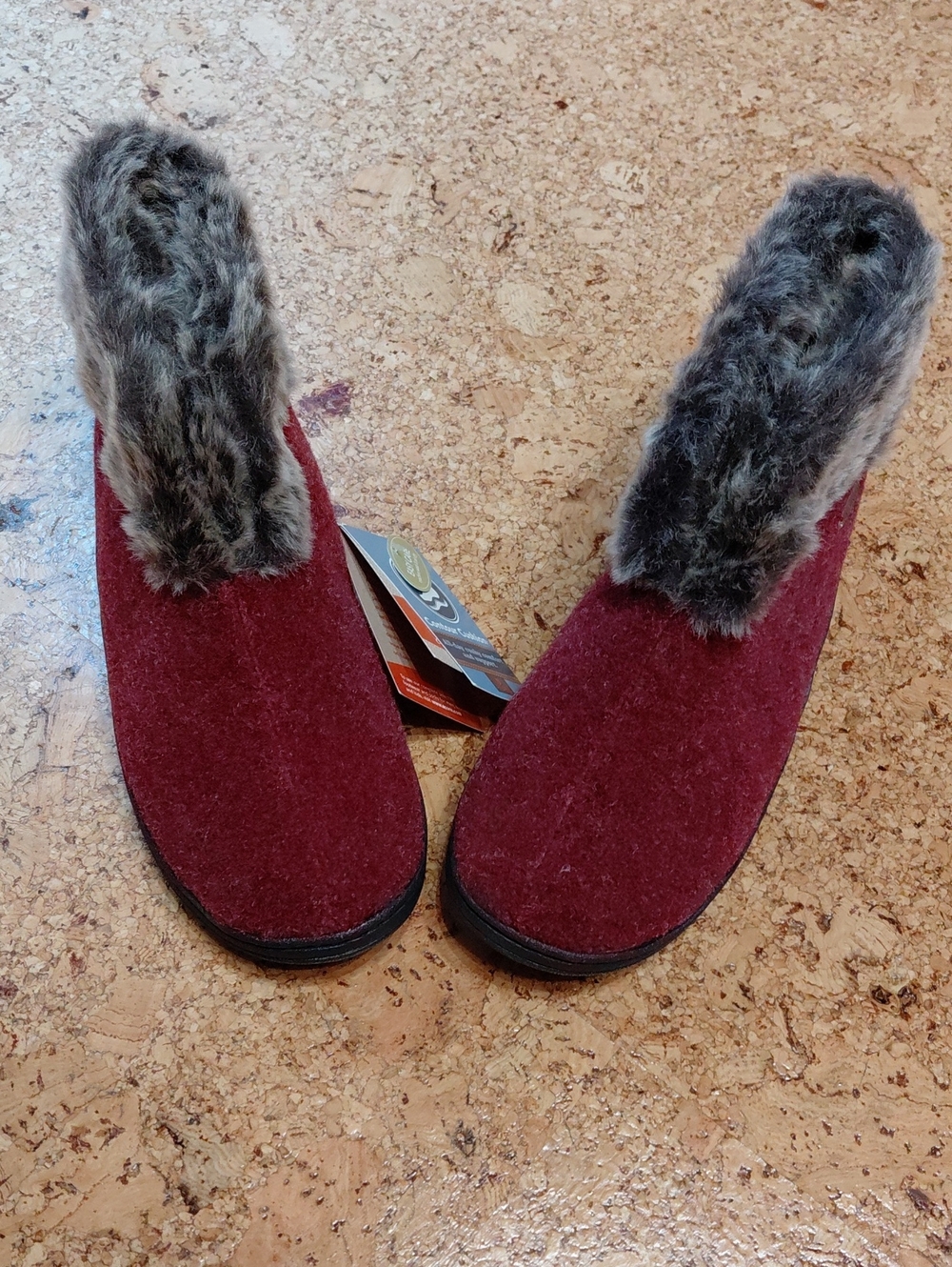 Acorn Women's Crackleberry Wool/Faux Fur Chinchilla Bootie Slippers Size 6.5-7.5